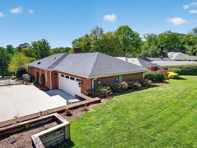 Photo of 18 LaVista Court