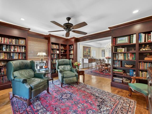 Photo of 18 LaVista Court