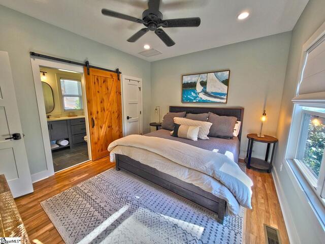 Photo of 366 Hideaway Cove Drive