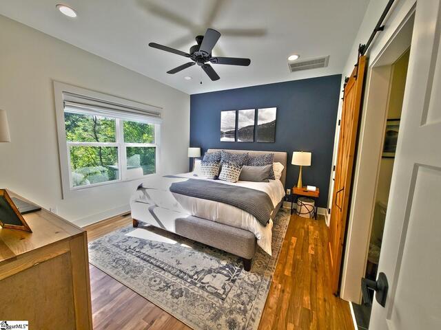 Photo of 366 Hideaway Cove Drive