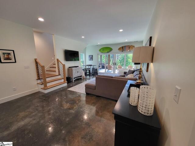 Photo of 366 Hideaway Cove Drive