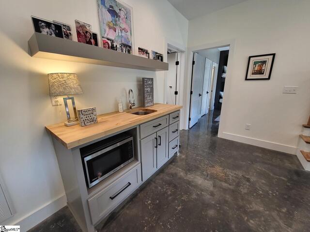 Photo of 366 Hideaway Cove Drive