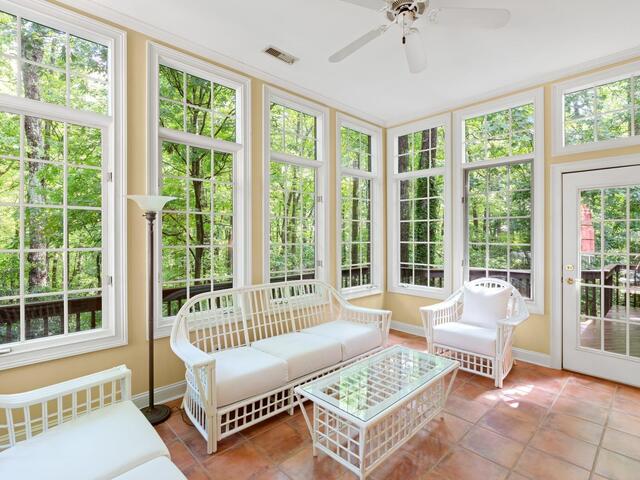 Photo of 41 Farringdon Drive