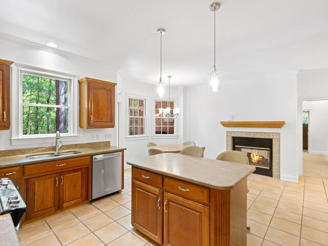 Photo of 41 Farringdon Drive