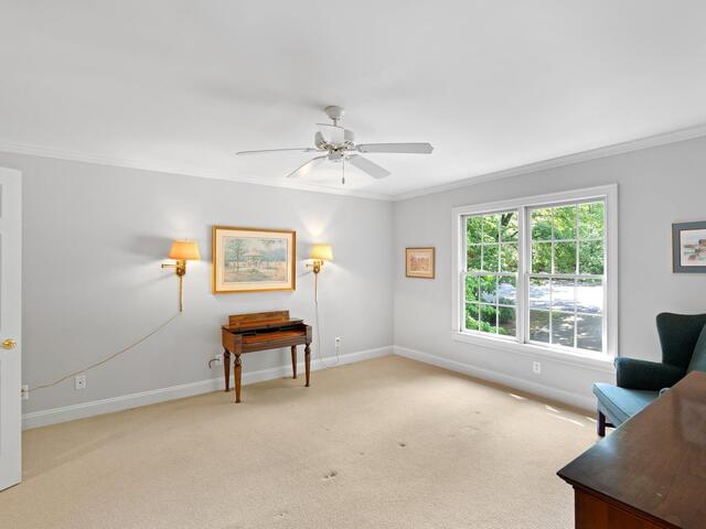 Photo of 41 Farringdon Drive