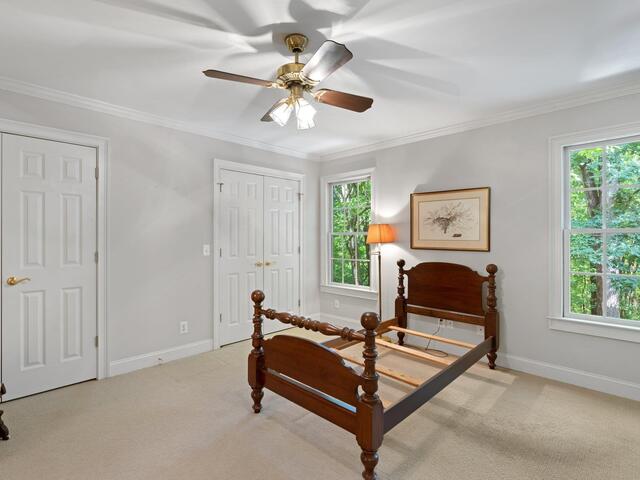 Photo of 41 Farringdon Drive