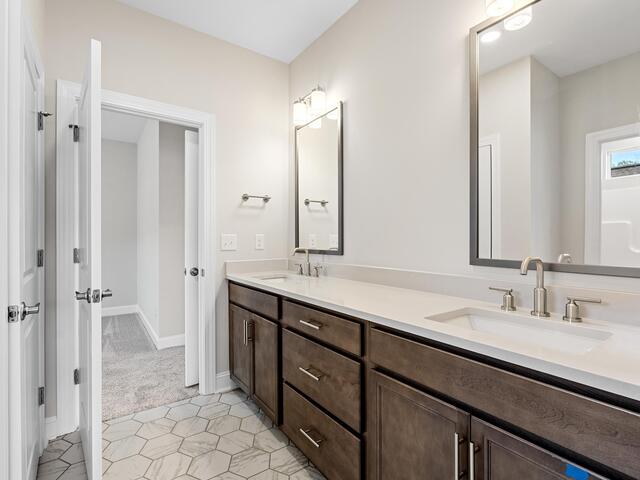 Photo of 606 Lumpkin Street