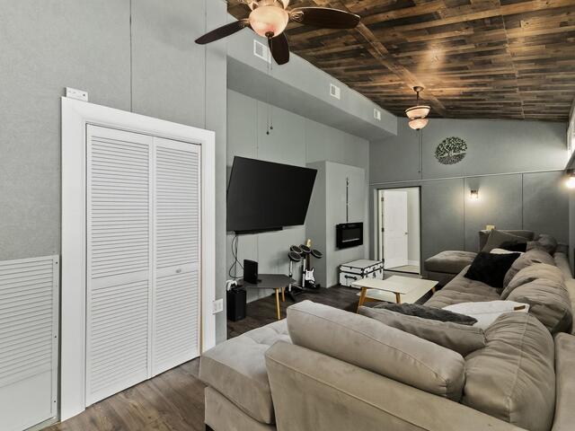 Photo of 2 Robinson Road