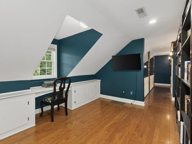 Photo of 2 Robinson Road