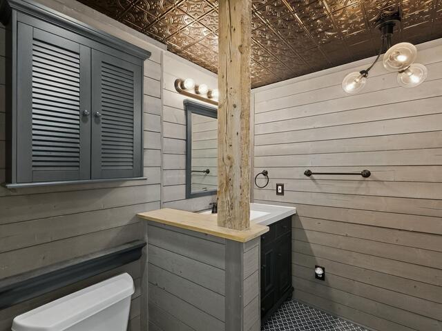 Photo of 2 Robinson Road