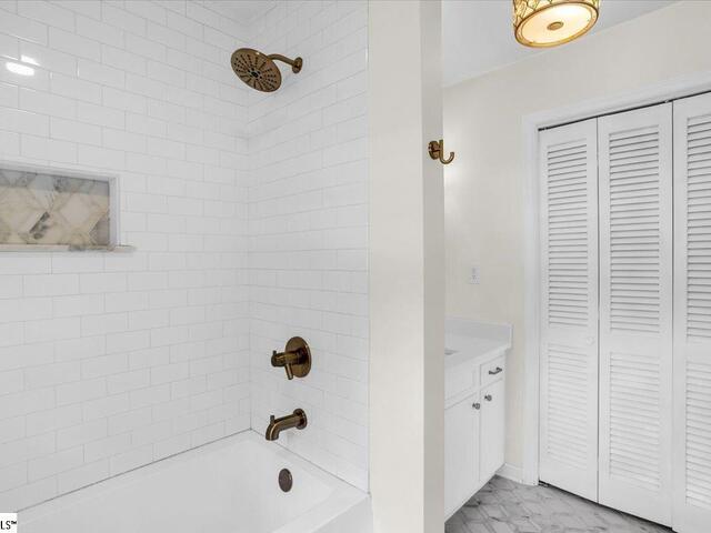 Photo of 125 Kathryan Court