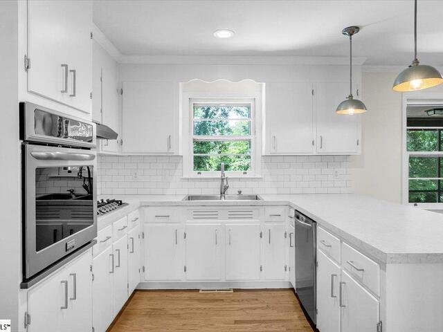 Photo of 125 Kathryan Court