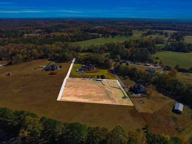 Photo of 137 Dogwood Boulevard