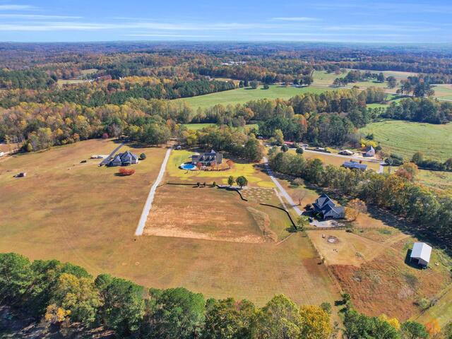 Photo of 137 Dogwood Boulevard