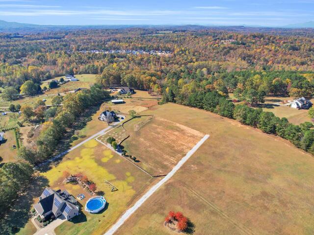 Photo of 137 Dogwood Boulevard