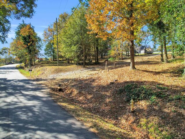 Photo of 137 Dogwood Boulevard