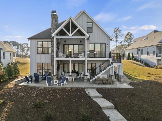 Photo of 421 Lakestone Court