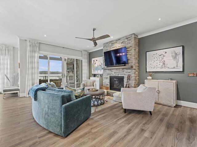 Photo of 421 Lakestone Court