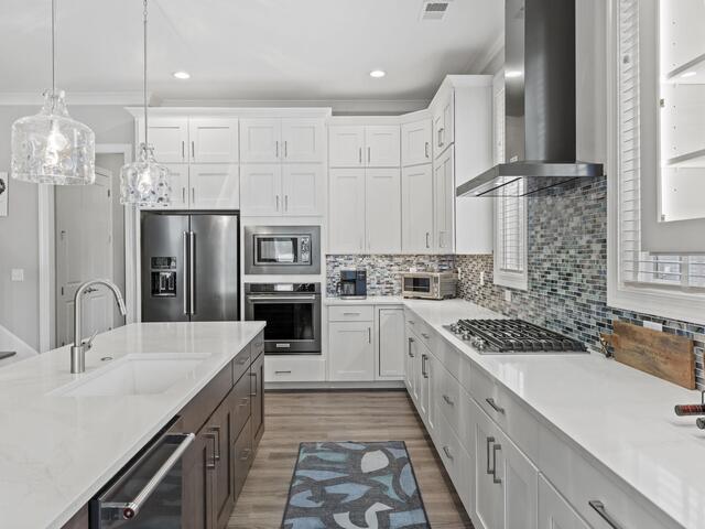 Photo of 421 Lakestone Court