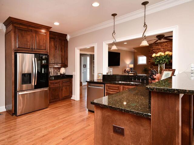 Photo of 125 Walnut Creek Way