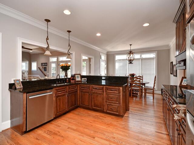 Photo of 125 Walnut Creek Way