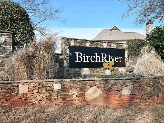 Photo of 125 Walnut Creek Way