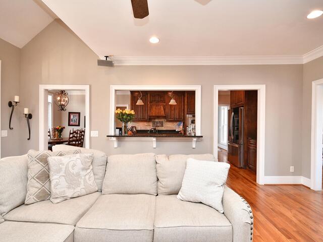 Photo of 125 Walnut Creek Way