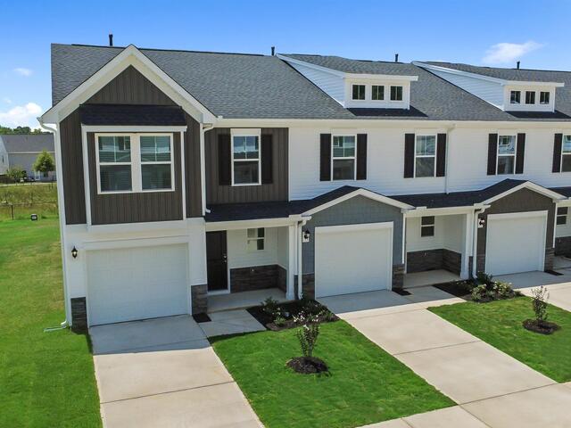 Photo of 112 McLauren Place