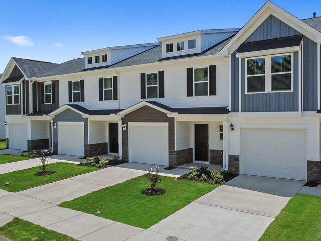 Photo of 112 McLauren Place