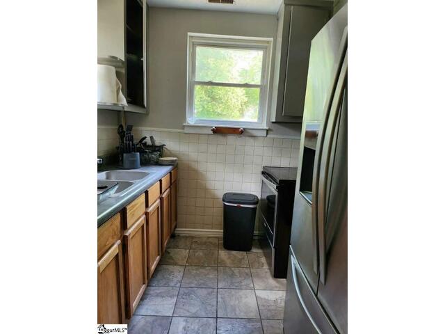 Photo of 10 Glenwood Lane