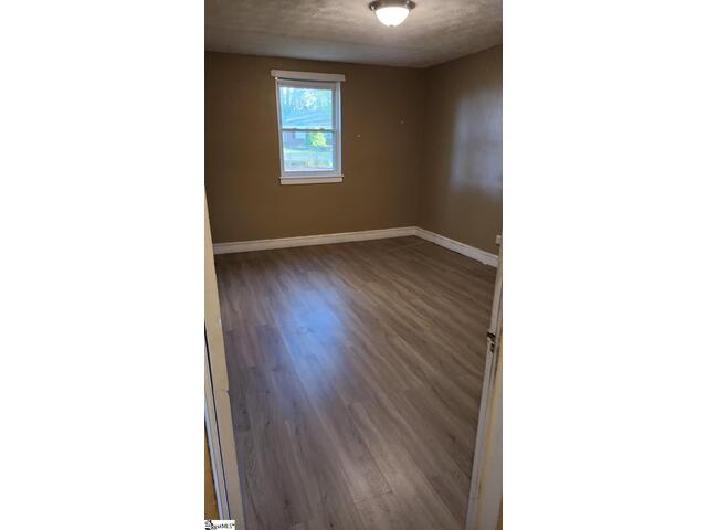 Photo of 10 Glenwood Lane