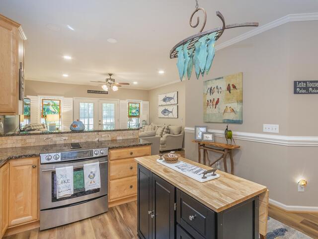 Photo of 106 Harbour Springs Way
