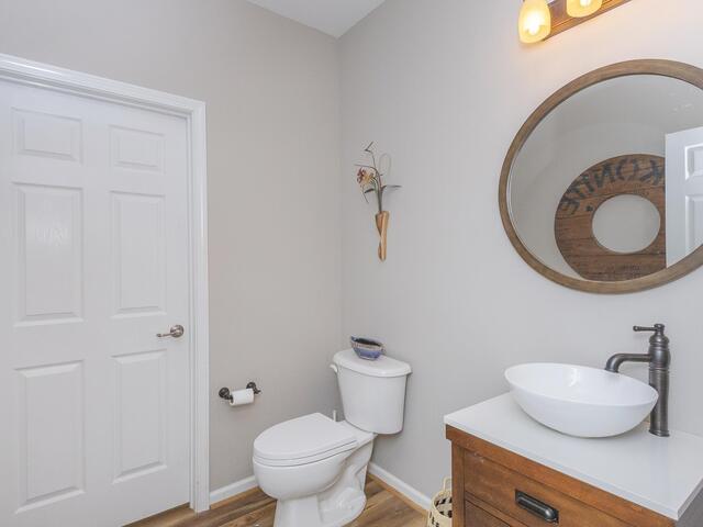Photo of 106 Harbour Springs Way