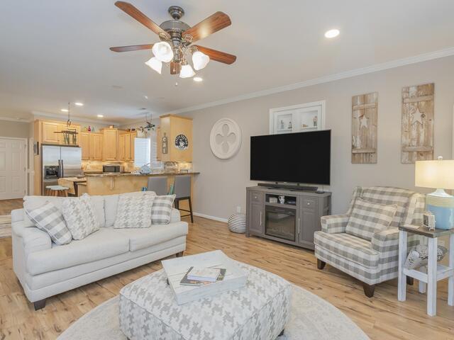 Photo of 106 Harbour Springs Way