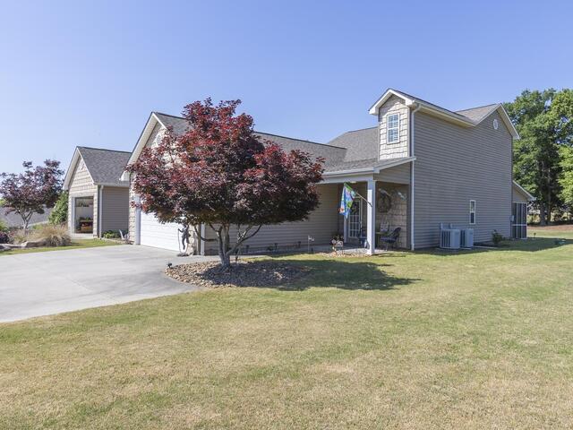 Photo of 106 Harbour Springs Way