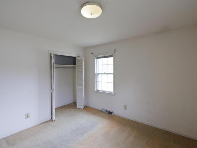 Photo of 122 Whitestone Avenue