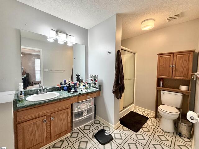 Photo of 588 Douglas Road