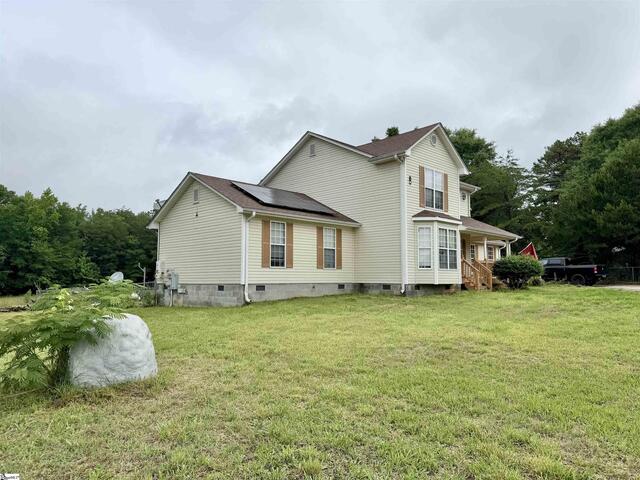 Photo of 588 Douglas Road