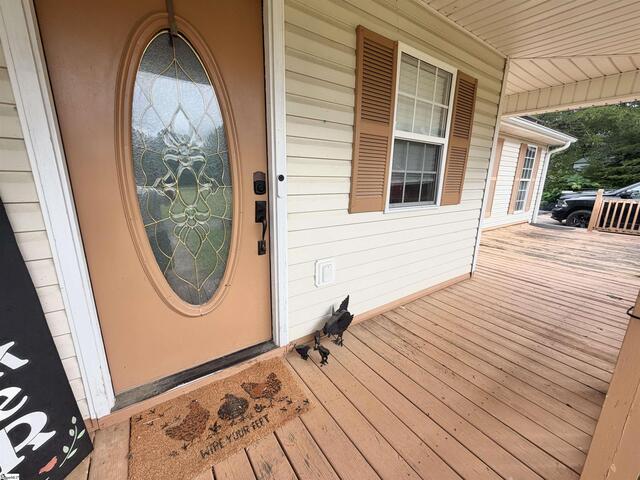 Photo of 588 Douglas Road
