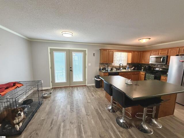 Photo of 588 Douglas Road