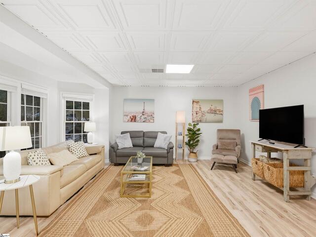 Photo of 1215 Roe Ford Road
