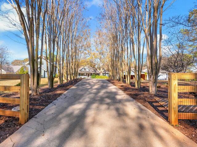 Photo of 1133 Elrod Ferry Road