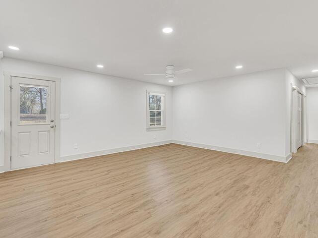 Photo of 901 Standing Springs Road