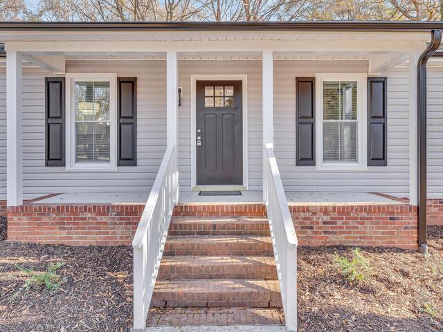 Photo of 901 Standing Springs Road