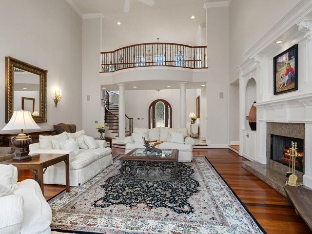 Photo of 1035 Willis Road