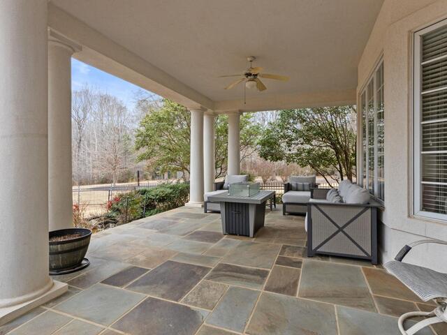 Photo of 1035 Willis Road