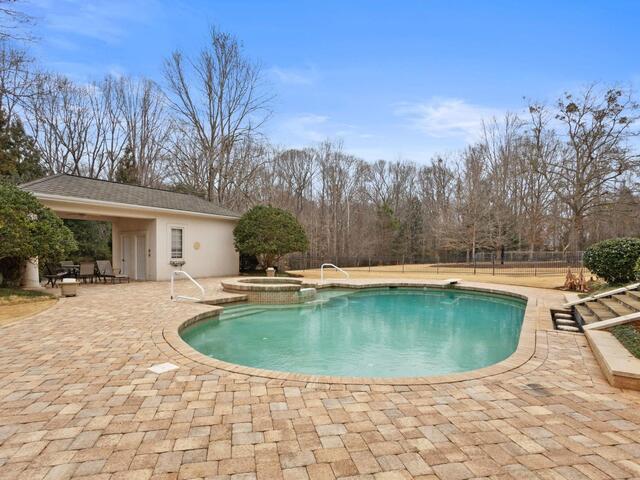 Photo of 1035 Willis Road