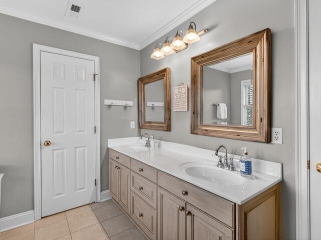 Photo of 108 Hunters Run