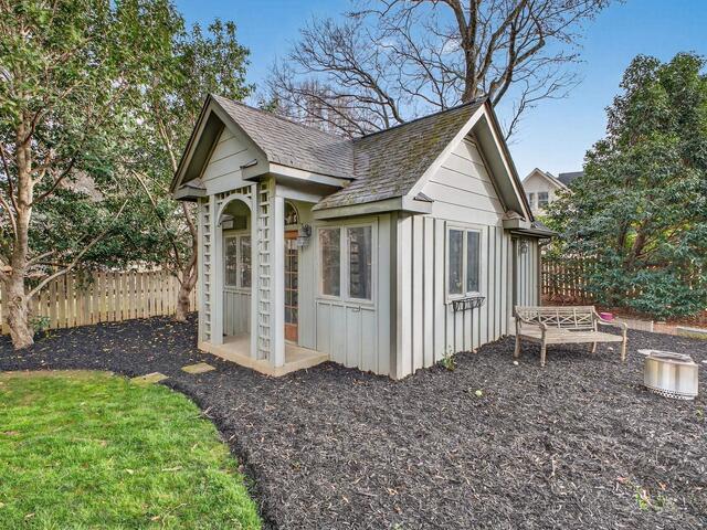 Photo of 108 Hunters Run