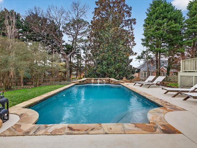 Photo of 108 Hunters Run